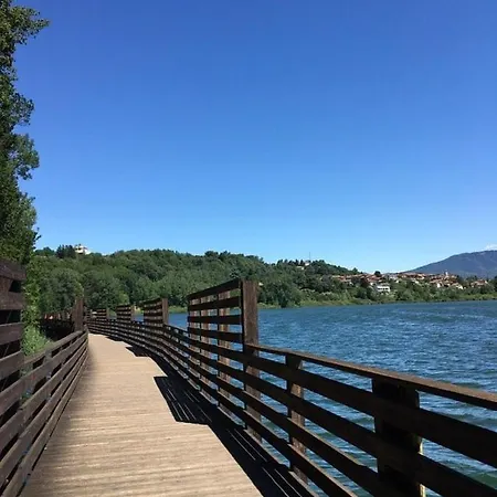 Casa Al Lago Di Nadia Corgeno