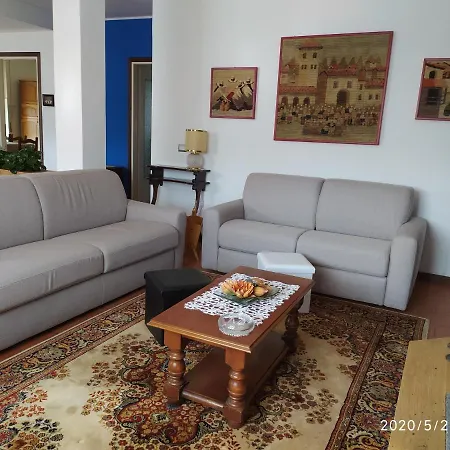 Casa Al Lago Di Nadia Holiday home