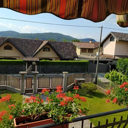 Casa Al Lago Di Nadia *